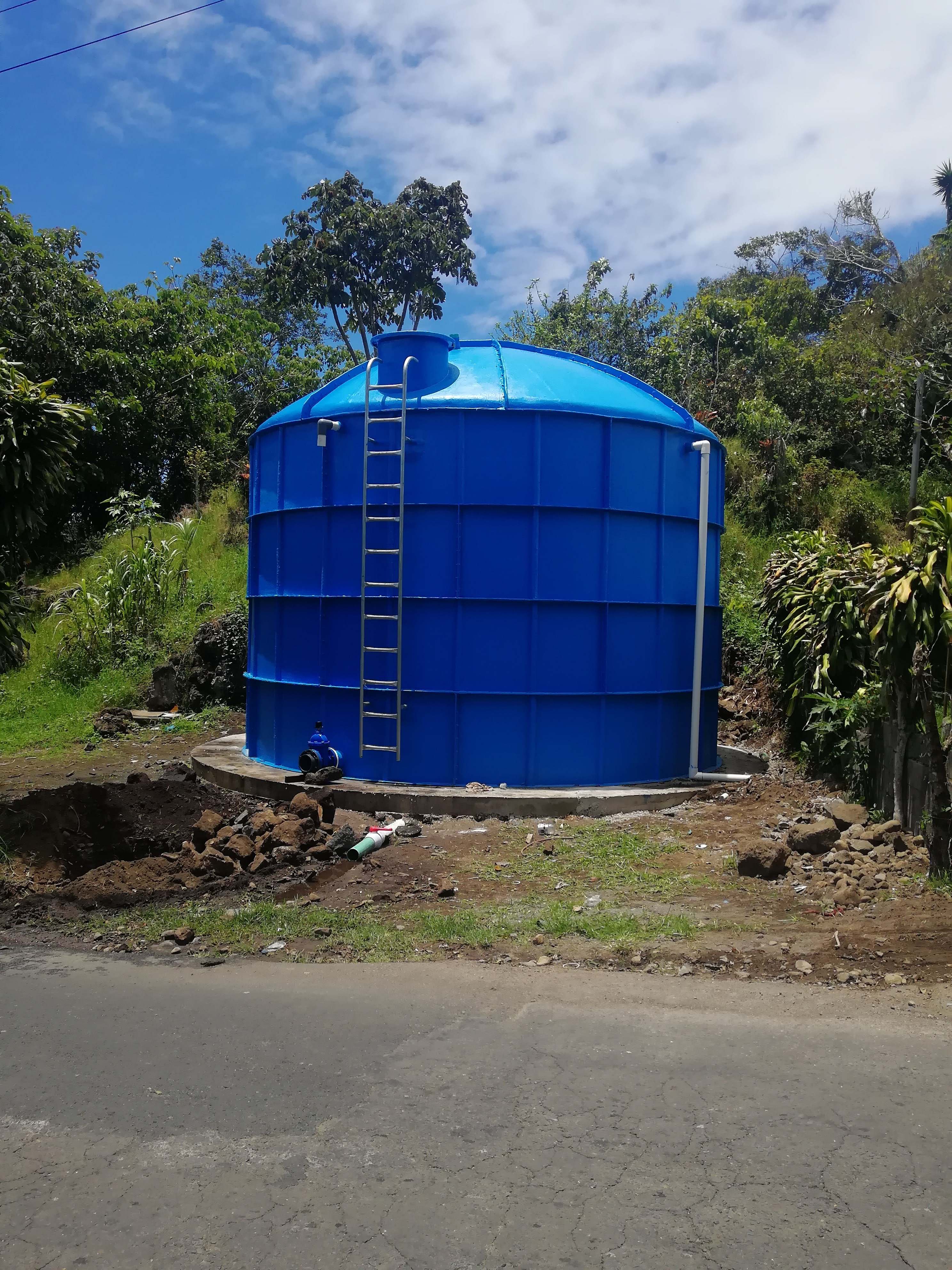 Imagen de tanque de fibra de vidrio